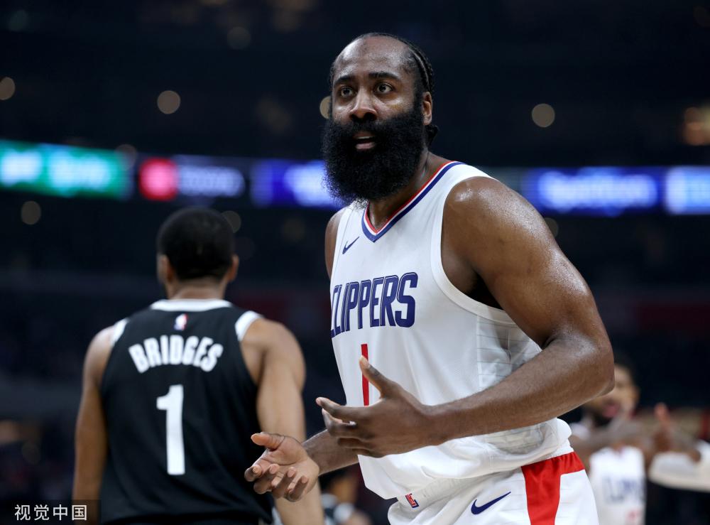 场悬念迭起 场悬念迭起