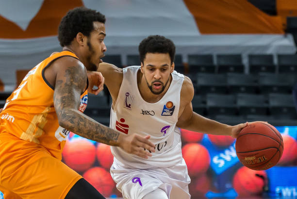 导致进攻端 导致进攻端