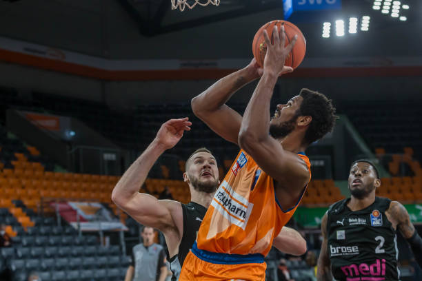 持续推动新 持续推动新